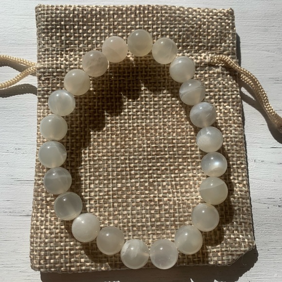 BrandNew Moonstone Adjustable Bracelet Genuine Rainbow Moonstone Bracelet - Picture 3 of 5